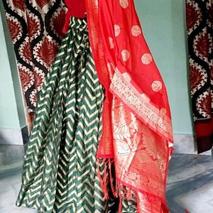 Banarasi Lehenga