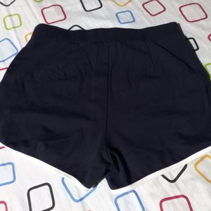 Bebe shorts