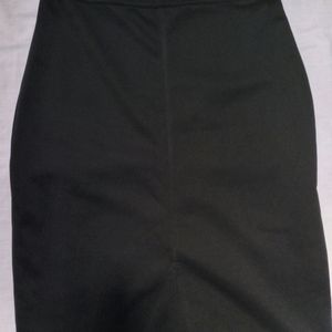 Stalk Black Skirt (Women's)