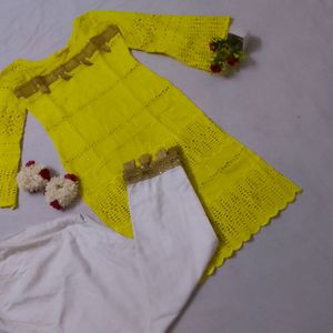 Yellow Kurti With White Trouser 🤍Bust 30