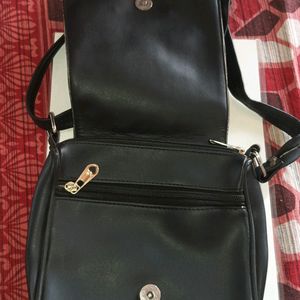 Fashionable Sling Bag  With Good Quality