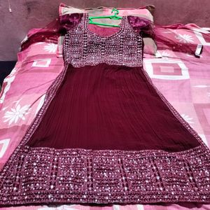 Nayra Kurta