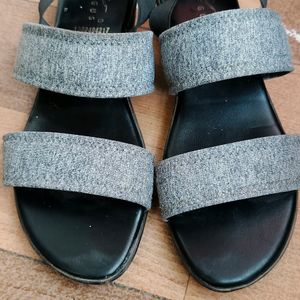 Women Sandals In Very Good Condition.