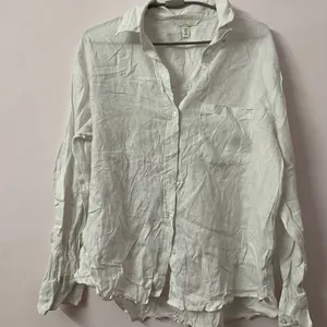 H&M OVERSIZED SHIRT