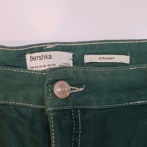 BERSHKA green cargo Pants 👖