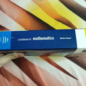 CLASS 10 MATHS (MONICA KAPOOR) REFERENCE BOOK*