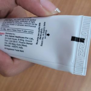 Demelan - Tube of 20 gm Cream