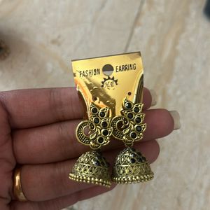 5 Combo Earrings