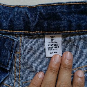 H&M Jeans Vintage Straight Size 28"