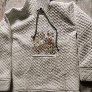 Warm Hoodie For 8 To 10 Yrs Girl