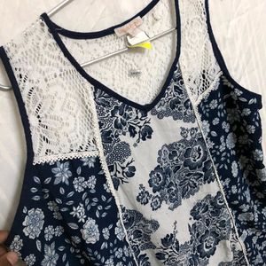 Blue Sleevless Top For Women