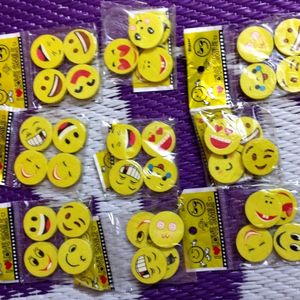 Cute😍Smiley Emoji 😊Eraser 8 Pcs 😁😘🤩🤪😜