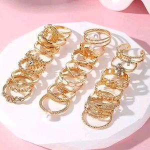 Women's Rings Golden Colour