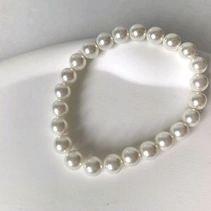 Korean White Bracelet