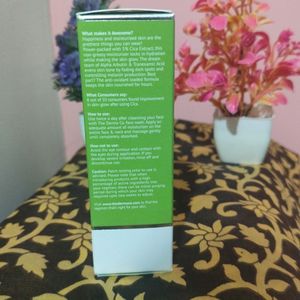 The Derma Co Cica Glow Moisturizer