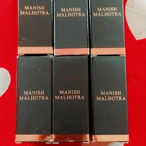 Manish Malhotra Gliter Nail Polish💅