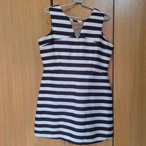 ELLE Black And White Stripes Dress