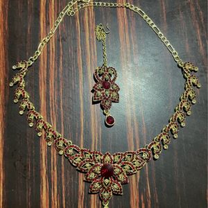 Necklace With Maang Tikka(Forehead Jewellery)