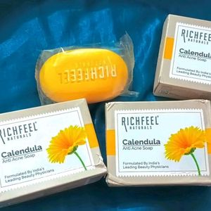 Rich Feel Calendula Soap For Acne