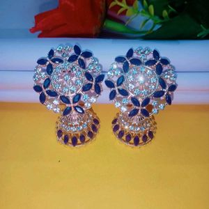 Beautiful Party Wear Earring