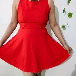Tie Backless Cut Out Back Pleated Red Dress