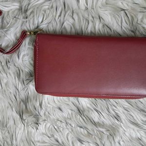 Maroon Wallet