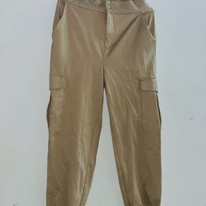 Beige Joggers From Max