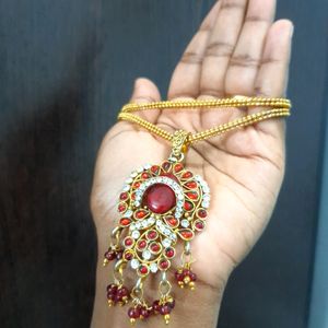 Red Stone Jewellery Set