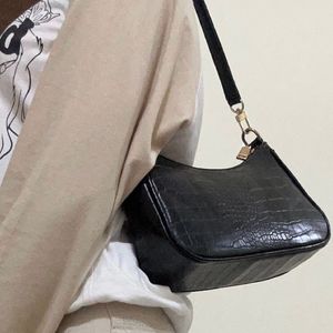 Mast&harbour Handbag Black Color