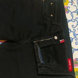 Z Black Colour Bootcut Jeans