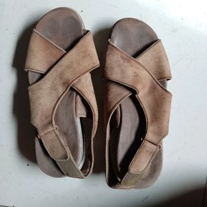 Used Clarks brand Women Sandal Size 7