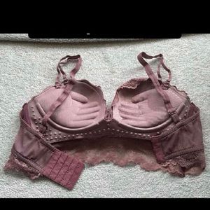 Sale‼️Pink Lace Bra