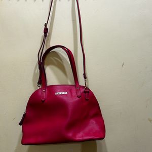 CAPRESE Red Sling Bag With Detachable Strap