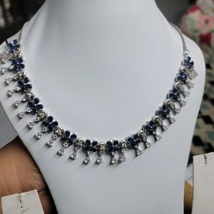 Sapphire Neck Lace