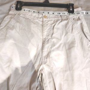 Beautiful Cargo Capri Pant