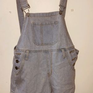 A Short Denim Dungri