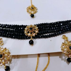 Choker Set