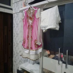 Girls Ethenic Drees