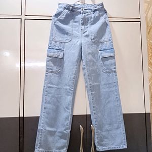 252. Baggy Cargo Jeans for Women