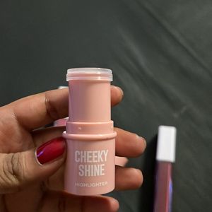 Combo Rose Pink Highlighter With Two Lip Colors