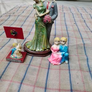 3 Pieces Of Couple Statue