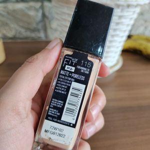 Maybelline Fit Me Foundation With Pump