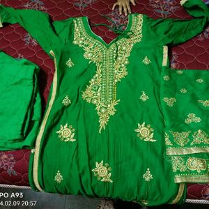 Kurta Pajama Set With Dupatta