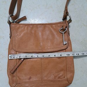 Fossil Sling Bag