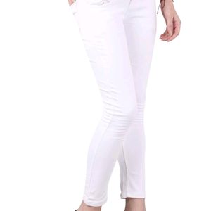 MODDY Women's White Slim Fit 5 Button Stretchable