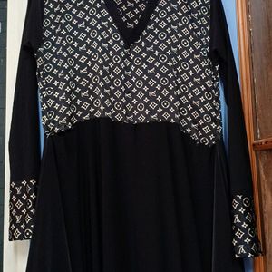 Excellent Black Flared Abaya/burka