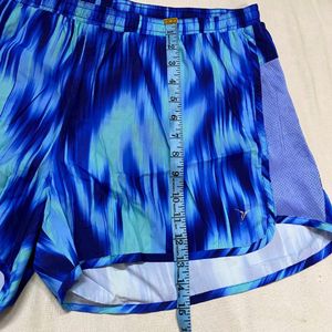 Old Navy Active size Small blue running shorts