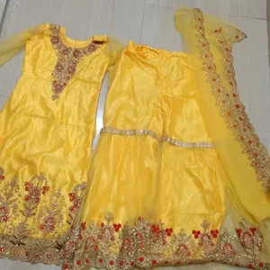 Designer Beautiful Haldi Function Garara