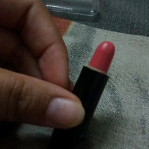 Million Colour Lipstick + Free Gift