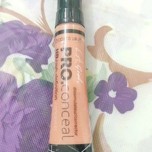 La Girl Concealer